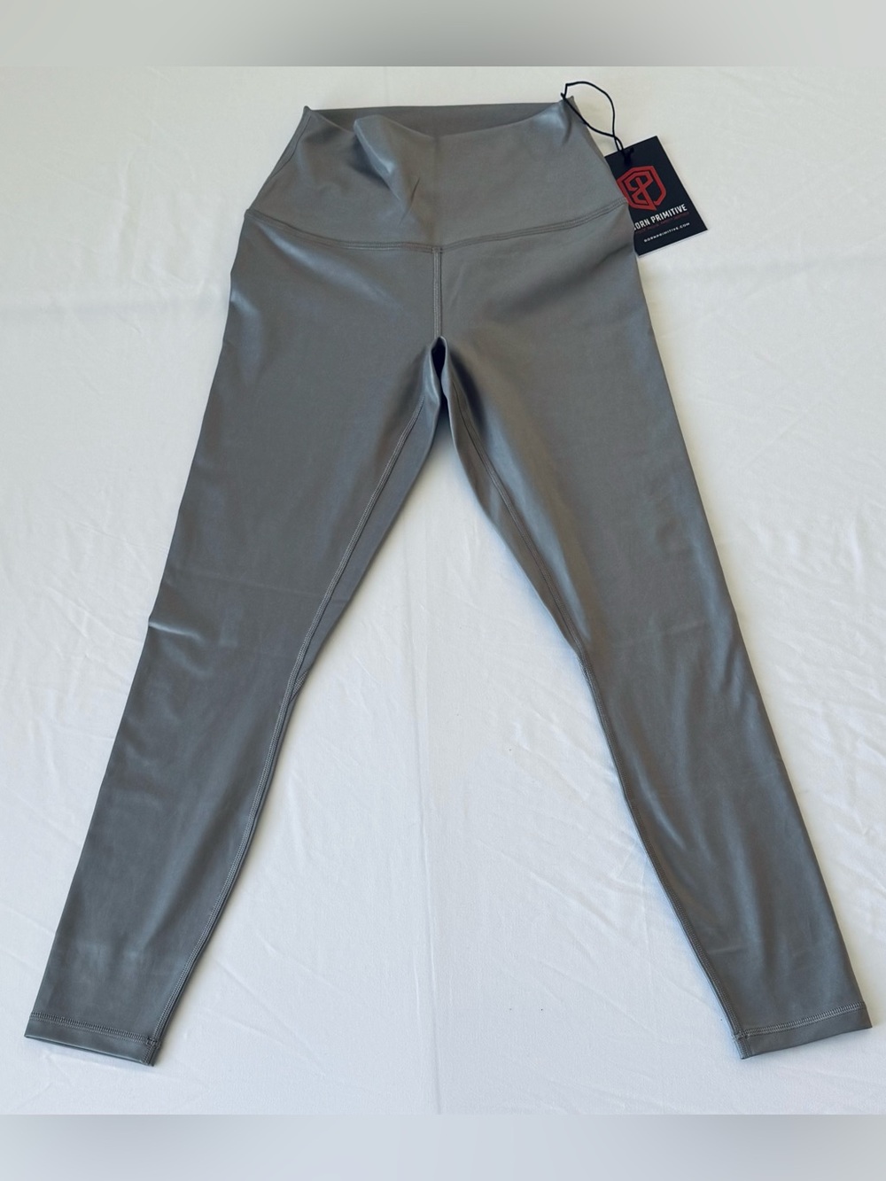 NWT Born Primitive woman’s Fierce Legging (steel melt) color size S